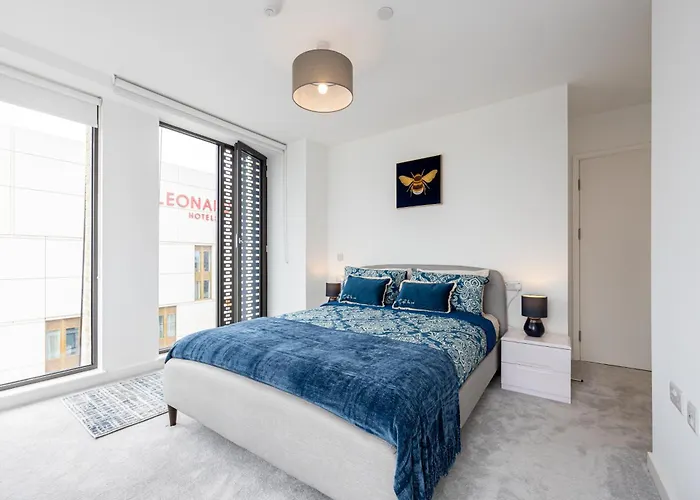 City Center Ultra-Luxe 2Bed Villa Amalfi