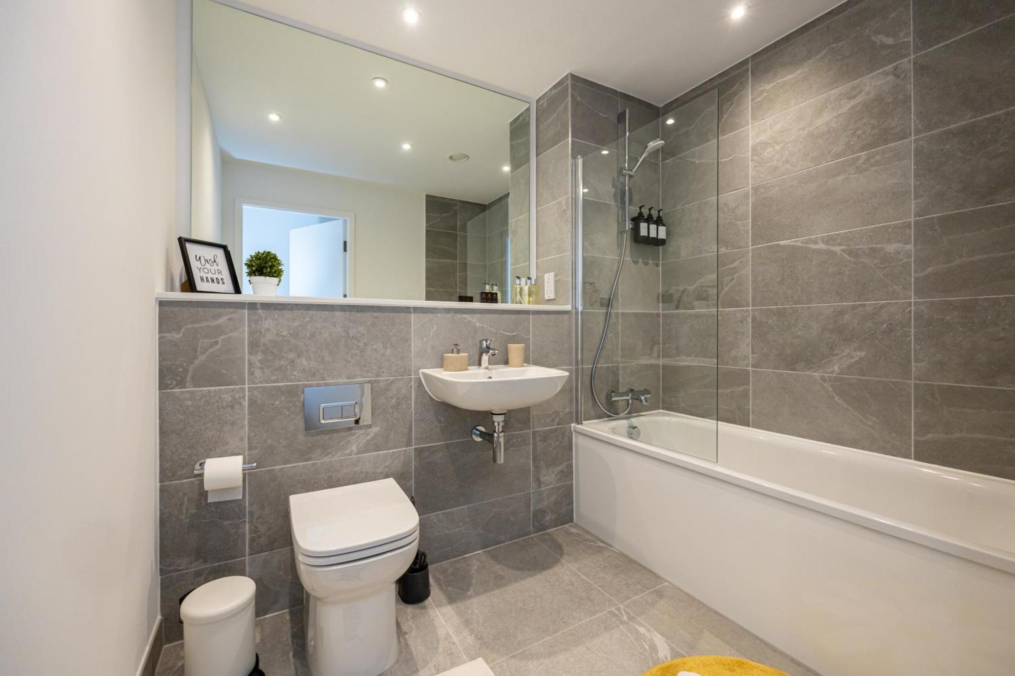 Apartment Center Ultra-luxe 2bed Amalfi